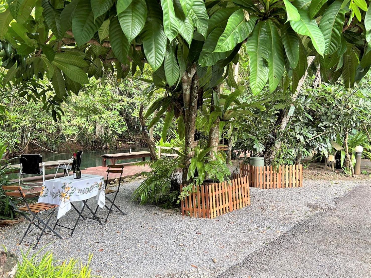 Blu Monkey Pooltara Krabi Hotel & Villas Pet Friendly Ngoại thất bức ảnh