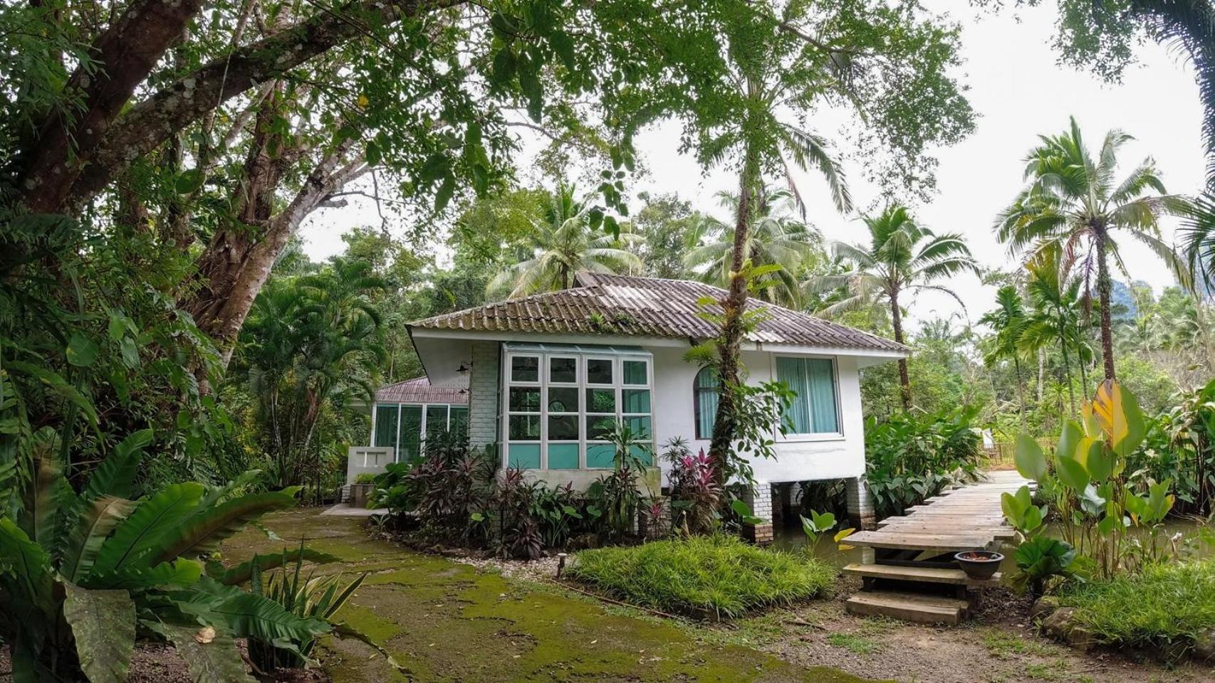 Blu Monkey Pooltara Krabi Hotel & Villas Pet Friendly Ngoại thất bức ảnh